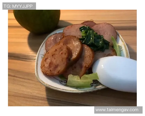 亨德森的怪物与未知力量的对决揭示了人性与勇气的极限挑战